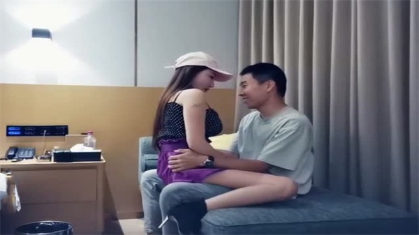 天下无敌9总全国探花高顔气质禦姐情趣内衣